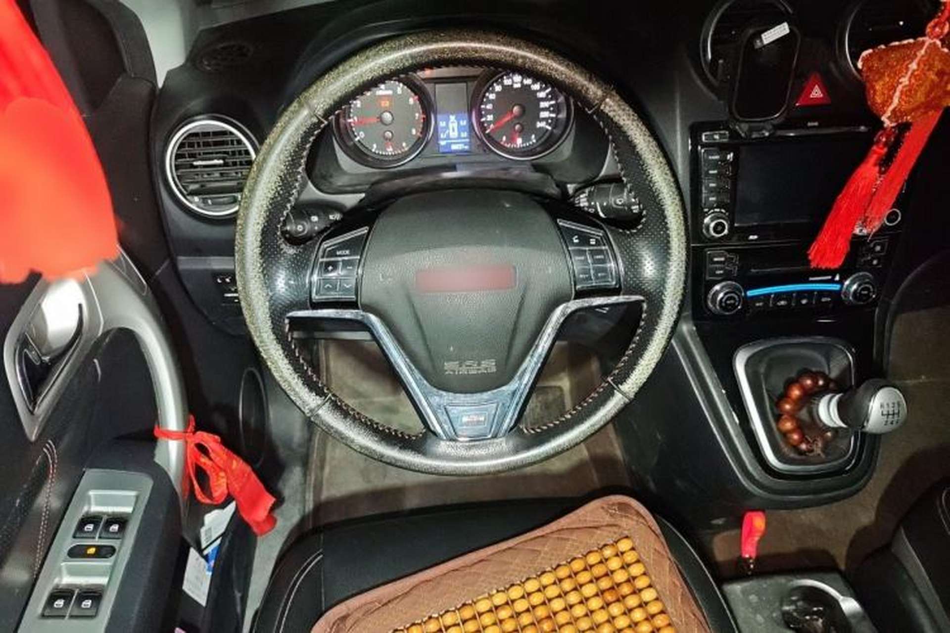 Used Haval H6 2015 Upgraded Model 1.5T Manual Two-Wheel Drive Elite Version Steering Wheel