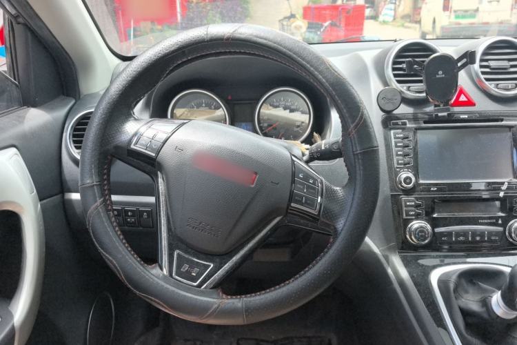 Used Haval H6 2015 Upgraded Model 1.5T Manual Two-Wheel Drive Elite Version Steering Wheel