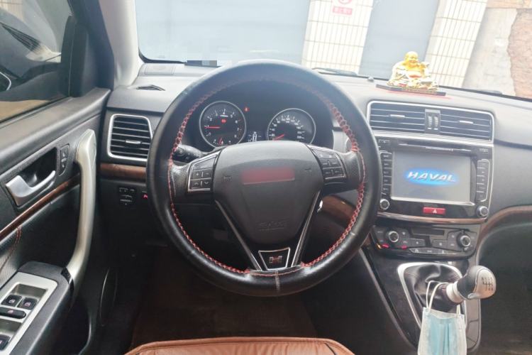 Used Haval H6 2015 Sport Edition 1.5T Manual Two-Wheel Drive Elite Model Steering Wheel