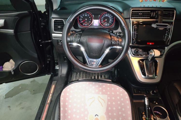 Used Haval H6 2015 Sport Edition 1.5T Automatic Two-Wheel Drive Luxury Model Steering Wheel