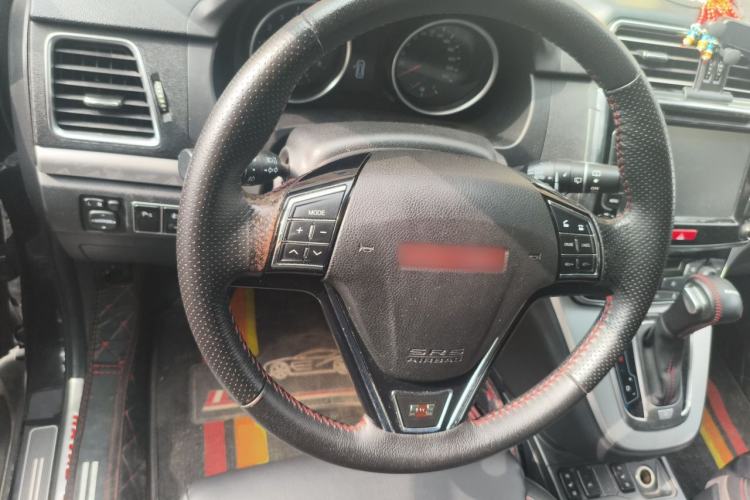 Used Haval H6 2015 Sport Edition 1.5T Automatic Two-Wheel Drive Luxury Model Steering Wheel