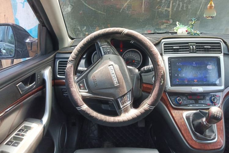 Used Haval H6 2015 Revised Version Sport Edition 1.5T Manual Transmission Two-Wheel Drive Elite Grade Steering Wheel
