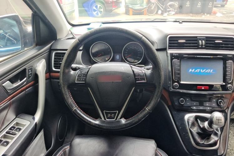Used Haval H6 2015 Sport Edition 1.5T Manual Two-Wheel Drive Elite Model Steering Wheel