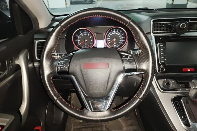 Used Haval H6 2015 Sport Edition 1.5T Automatic Two-Wheel Drive Luxury Model Steering Wheel
