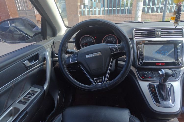 Used Haval H6 2015 Sport Edition 1.5T Automatic Two-Wheel Drive Luxury Model Steering Wheel
