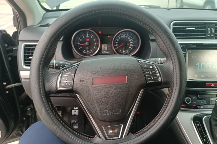 Used Haval H6 2015 Sport Edition 1.5T Automatic Two-Wheel Drive Luxury Model Steering Wheel