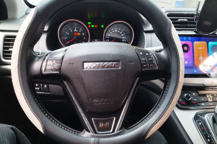 Used Haval H6 2015 Sport Edition 1.5T Automatic Two-Wheel Drive Luxury Model Steering Wheel