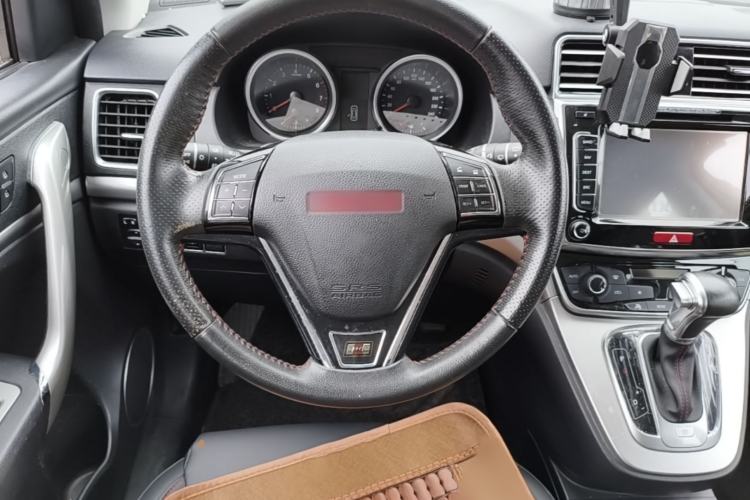 Used Haval H6 2015 Sport Edition 1.5T Automatic Two-Wheel Drive Luxury Model Steering Wheel