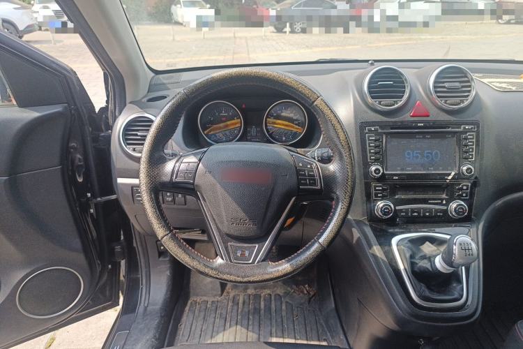 Used Haval H6 2015 Upgraded Model 1.5T Manual 4x4 Elite Version Steering Wheel