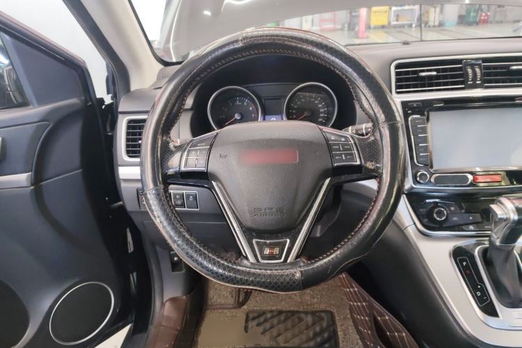 Used Haval H6 2015 Sport Edition 1.5T Automatic Two-Wheel Drive Luxury Model Steering Wheel