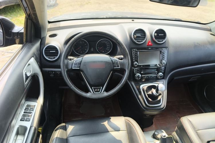 Used Haval H6 2015 Upgraded Model 1.5T Manual Two-Wheel Drive Elite Version Steering Wheel