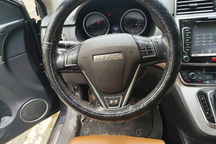 Used Haval H6 2015 Sport Edition 1.5T Automatic Two-Wheel Drive Luxury Model Steering Wheel