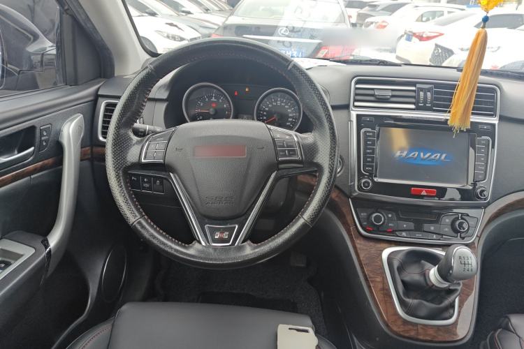 Used Haval H6 2015 Revised Version Sport Edition 1.5T Manual Transmission Two-Wheel Drive Elite Grade Steering Wheel