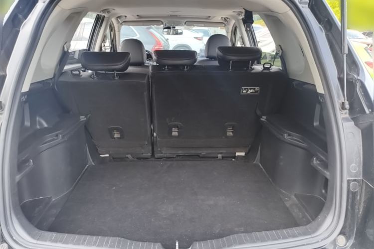 Used Haval H6 2015 Sport Edition 1.5T Automatic Two-Wheel Drive Luxury Model Trunk