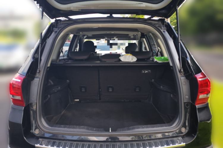 Used Haval H6 2015 Sport Edition 1.5T Automatic Two-Wheel Drive Luxury Model Trunk