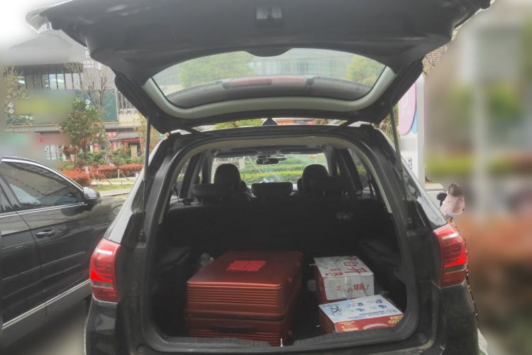 Used Haval H6 2015 Sport Edition 1.5T Manual Two-Wheel Drive Elite Model Trunk