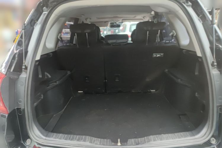 Used Haval H6 2015 Sport Edition 1.5T Automatic Two-Wheel Drive Luxury Model Trunk