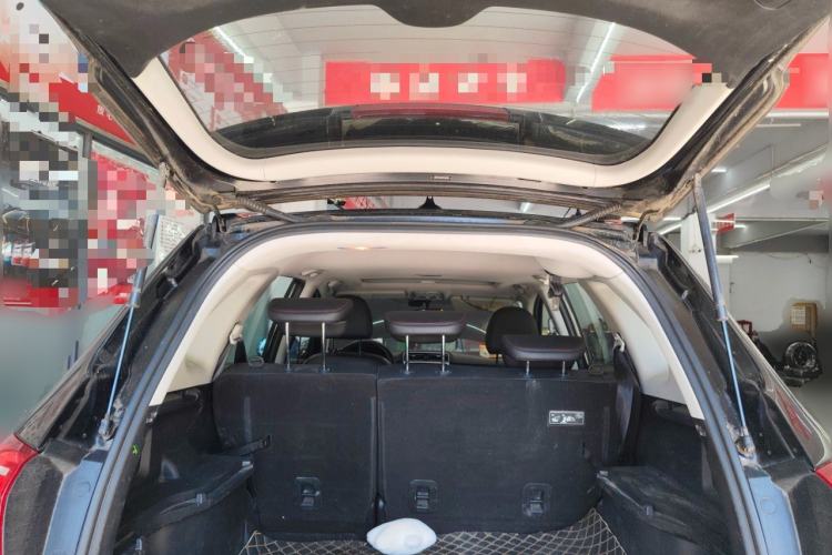 Used Haval H6 2015 Sport Edition 1.5T Automatic Two-Wheel Drive Luxury Model Trunk