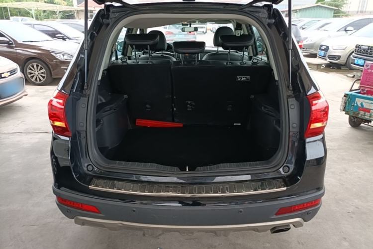 Used Haval H6 2015 Sport Edition 1.5T Automatic Two-Wheel Drive Luxury Model Trunk