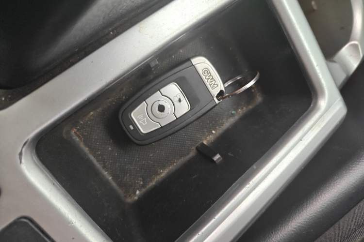 Used Haval H6 2015 Upgraded Model 1.5T Manual Two-Wheel Drive Elite Version Vehicle Key