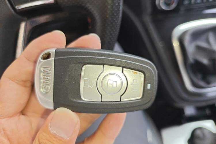Used Haval H6 2015 Upgraded Model 1.5T Manual Two-Wheel Drive Elite Version Vehicle Key