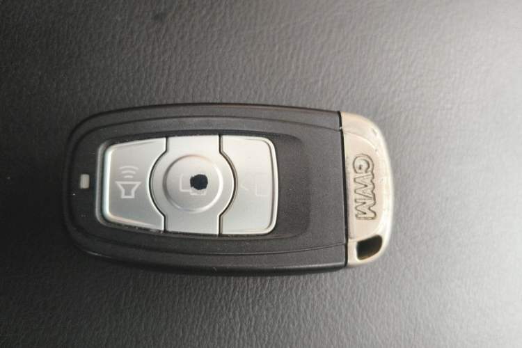 Used Haval H6 2015 Sport Edition 1.5T Automatic Two-Wheel Drive Luxury Model Vehicle Key
