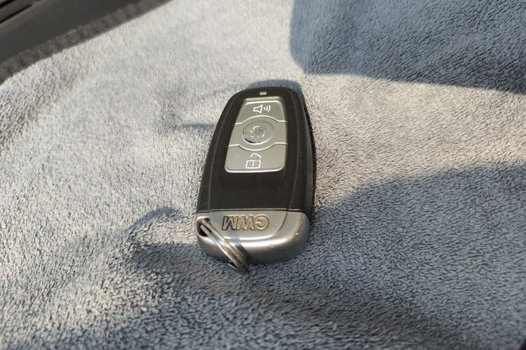 Used Haval H6 2015 Upgraded Model 1.5T Manual Two-Wheel Drive Elite Version Vehicle Key