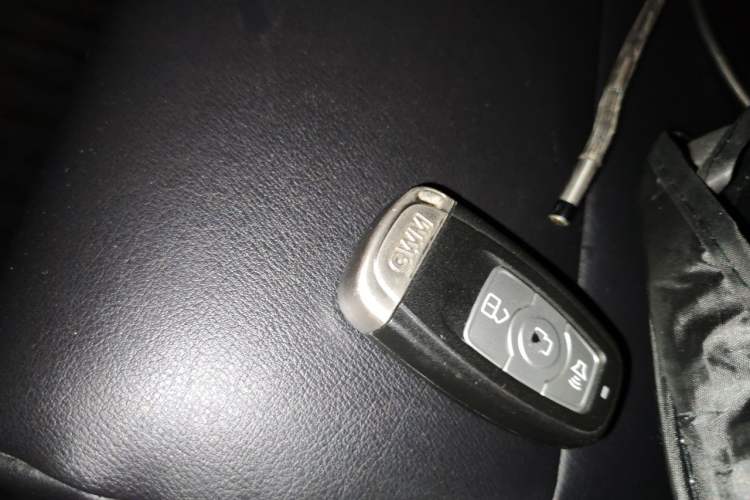 Used Haval H6 2015 Sport Edition 1.5T Automatic Two-Wheel Drive Luxury Model Vehicle Key