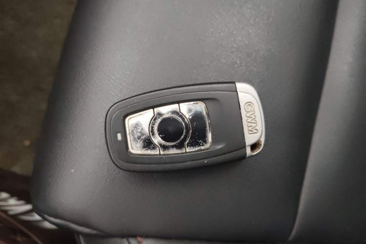 Used Haval H6 2015 Sport Edition 1.5T Automatic Two-Wheel Drive Luxury Model Vehicle Key