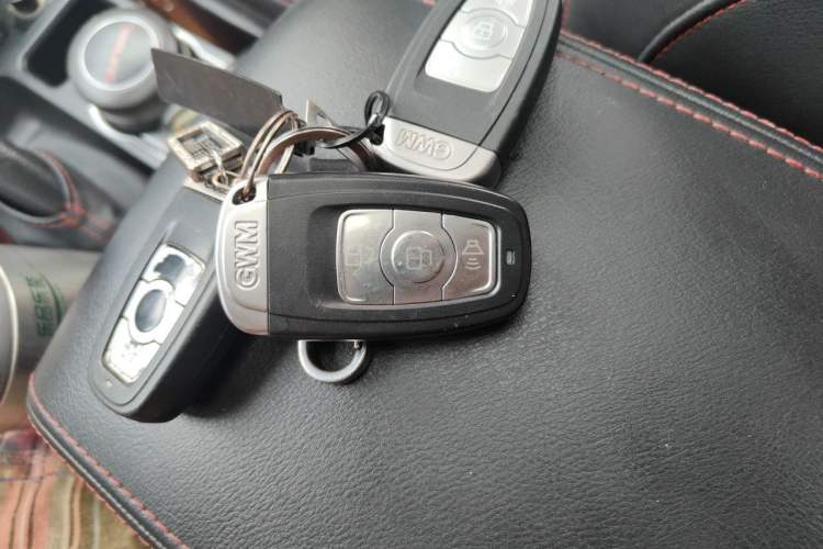 Used Haval H6 2015 Sport Edition 1.5T Automatic Two-Wheel Drive Luxury Model Vehicle Key