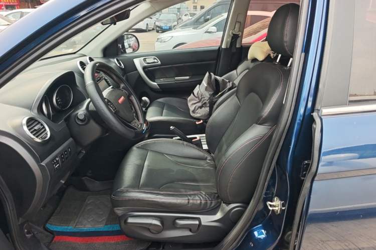 Used Haval H6 2015 Upgraded Model 1.5T Manual Two-Wheel Drive Elite Version Left Front Seat