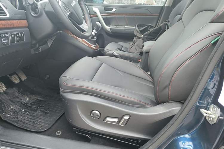 Used Haval H6 2015 Revised Version Sport Edition 1.5T Manual Transmission Two-Wheel Drive Elite Grade Left Front Seat