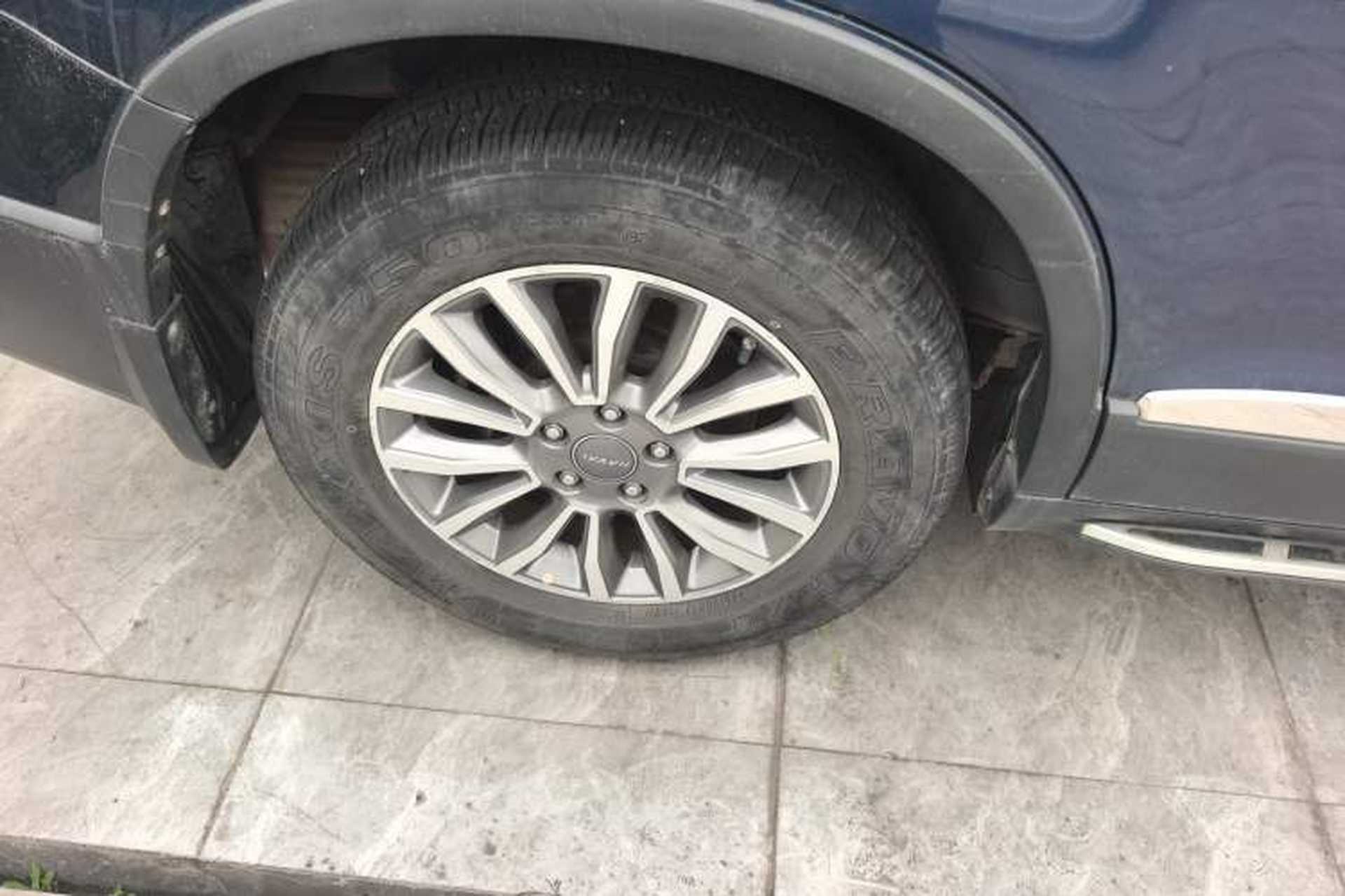 Used Haval H6 2015 Sport Edition 1.5T Automatic Two-Wheel Drive Luxury Model Right Rear Wheel Hub