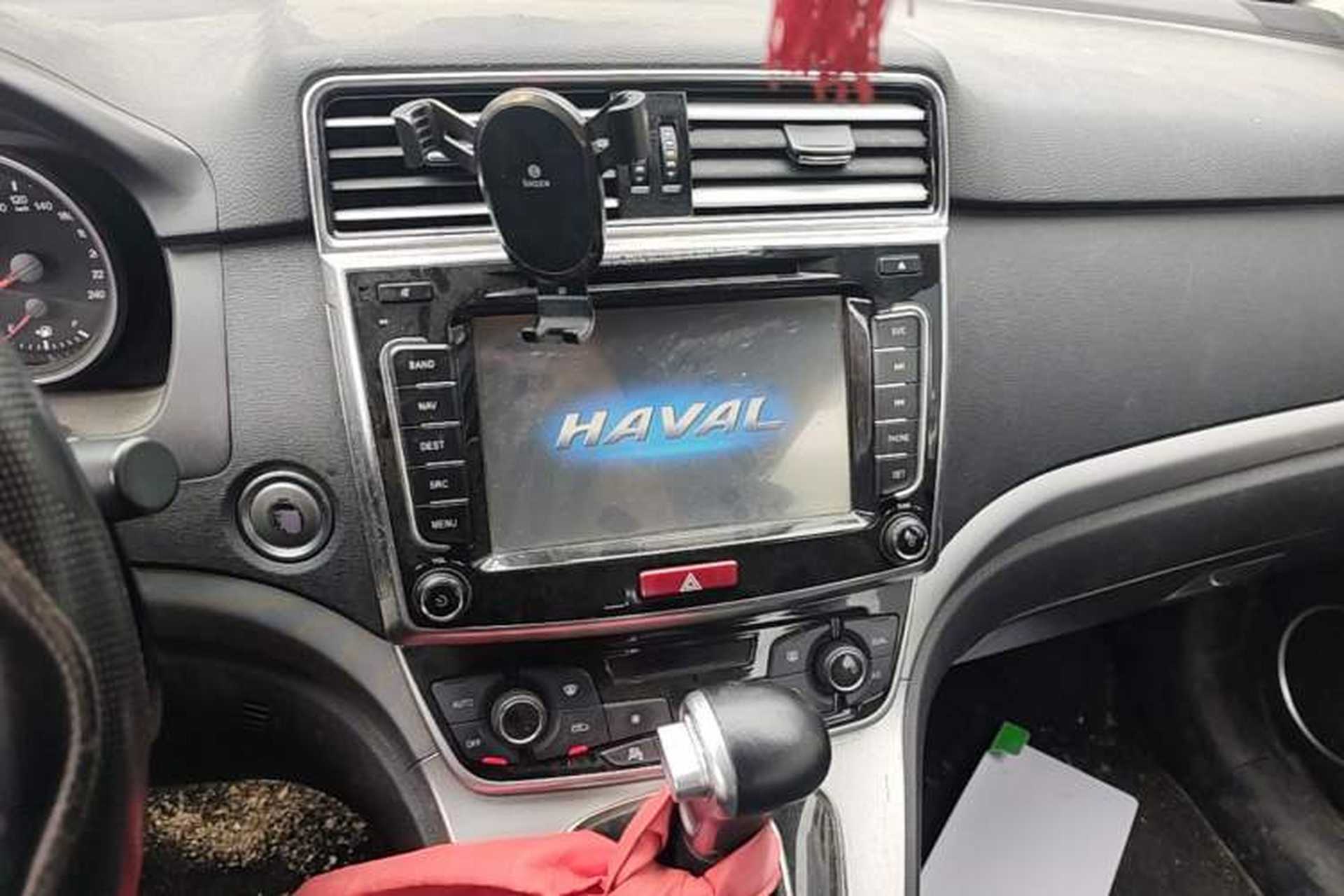 Used Haval H6 2015 Sport Edition 1.5T Automatic Two-Wheel Drive Luxury Model Audio And AC Panel