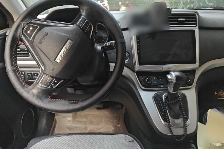 Used Haval H6 2015 Sport Edition 1.5T Automatic Two-Wheel Drive Luxury Model Center Console