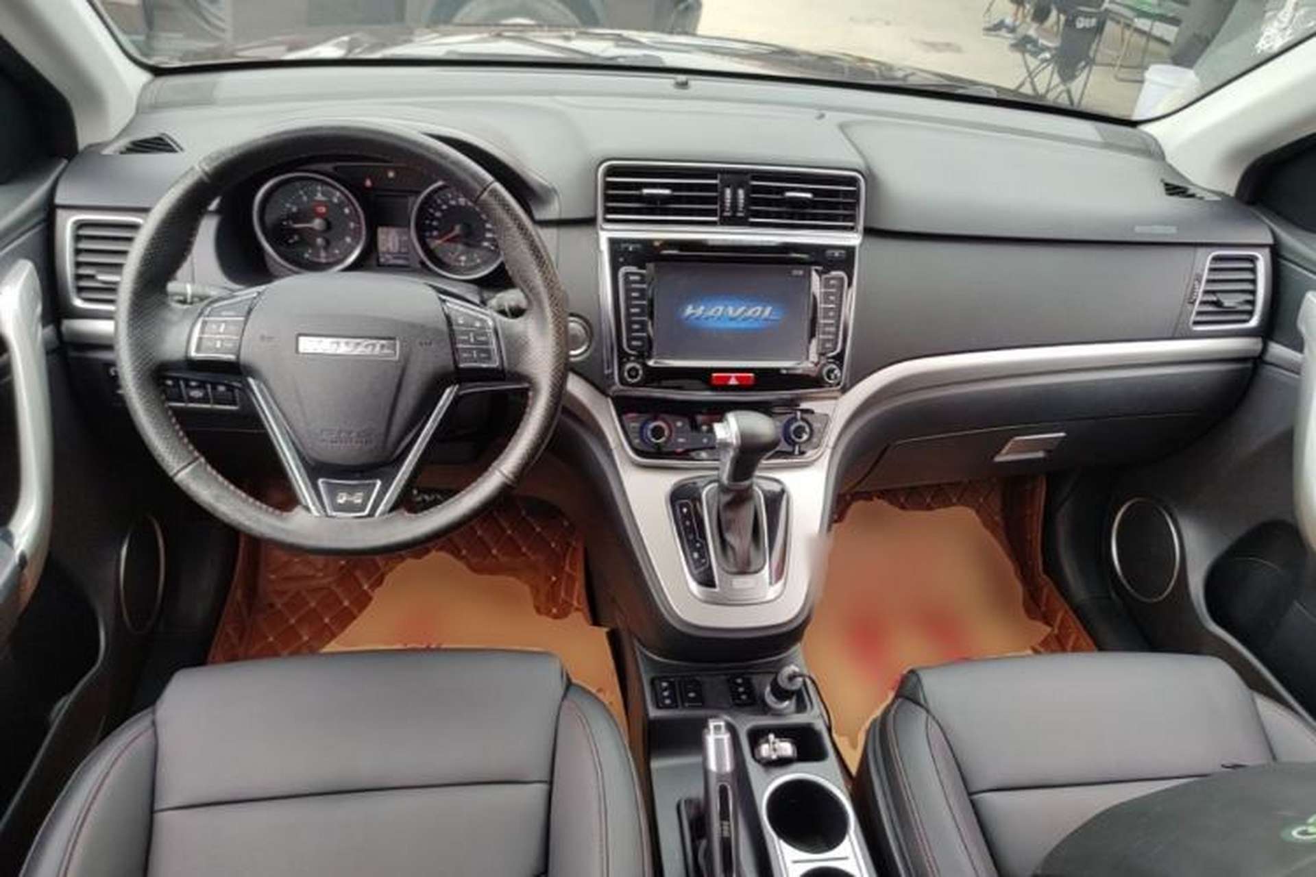 Used Haval H6 2015 Sport Edition 1.5T Automatic Two-Wheel Drive Luxury Model Center Console
