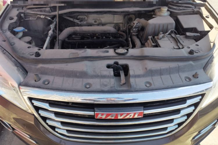 Used Haval H6 2015 Sport Edition 1.5T Automatic Two-Wheel Drive Luxury Model Engine Bay