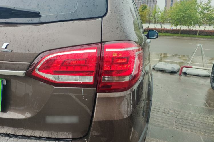 Used Haval H6 2015 Sport Edition 1.5T Automatic Two-Wheel Drive Luxury Model Exterior 1
