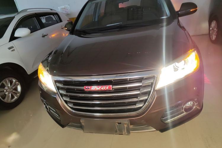 Used Haval H6 2015 Sport Edition 1.5T Automatic Two-Wheel Drive Luxury Model Front