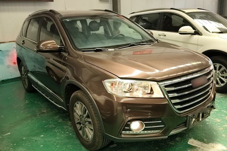 Used Haval H6 2015 Sport Edition 1.5T Automatic Two-Wheel Drive Luxury Model Front Right 45 Deg