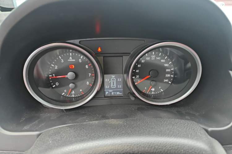 Used Haval H6 2015 Sport Edition 1.5T Automatic Two-Wheel Drive Luxury Model Instrument Cluster