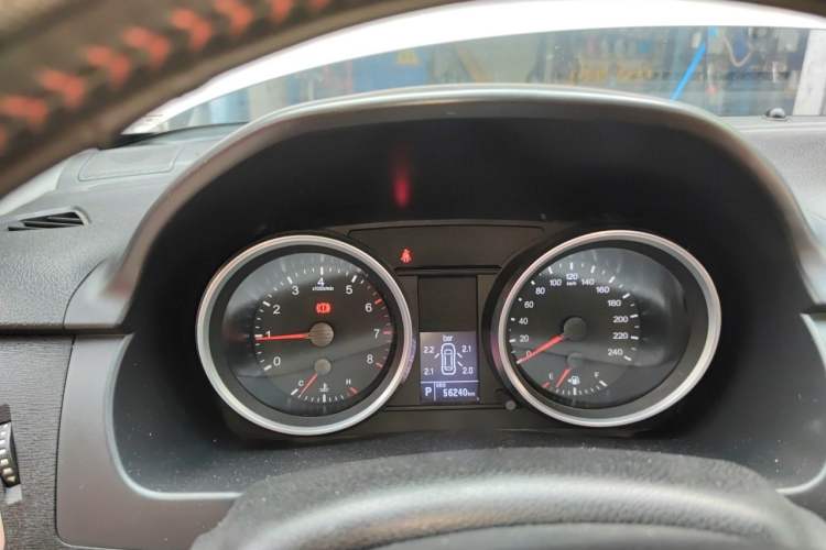 Used Haval H6 2015 Sport Edition 1.5T Automatic Two-Wheel Drive Luxury Model Instrument Cluster