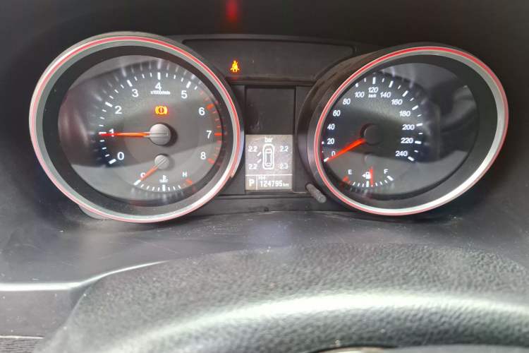Used Haval H6 2015 Sport Edition 1.5T Automatic Two-Wheel Drive Luxury Model Instrument Cluster