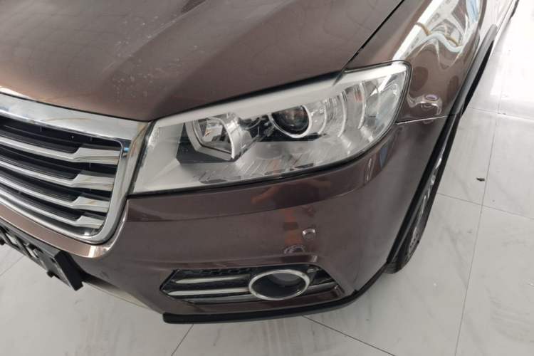 Used Haval H6 2015 Sport Edition 1.5T Automatic Two-Wheel Drive Luxury Model Left Front Headlight