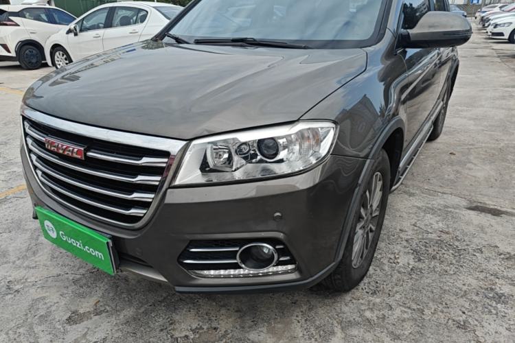 Used Haval H6 2015 Sport Edition 1.5T Automatic Two-Wheel Drive Luxury Model Left Front Headlight