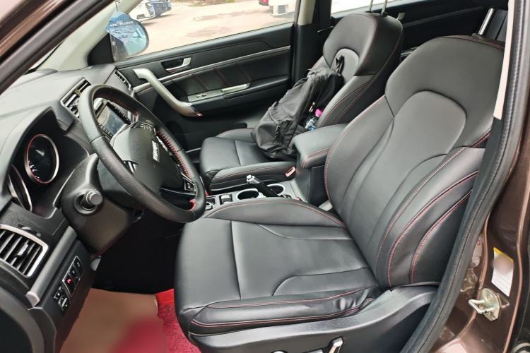 Used Haval H6 2015 Sport Edition 1.5T Automatic Two-Wheel Drive Luxury Model Left Front Seat