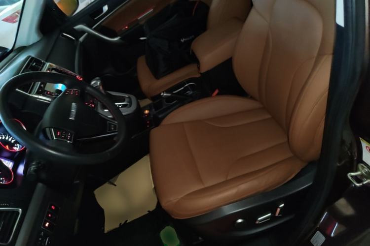 Used Haval H6 2015 Sport Edition 1.5T Automatic Two-Wheel Drive Luxury Model Left Front Seat