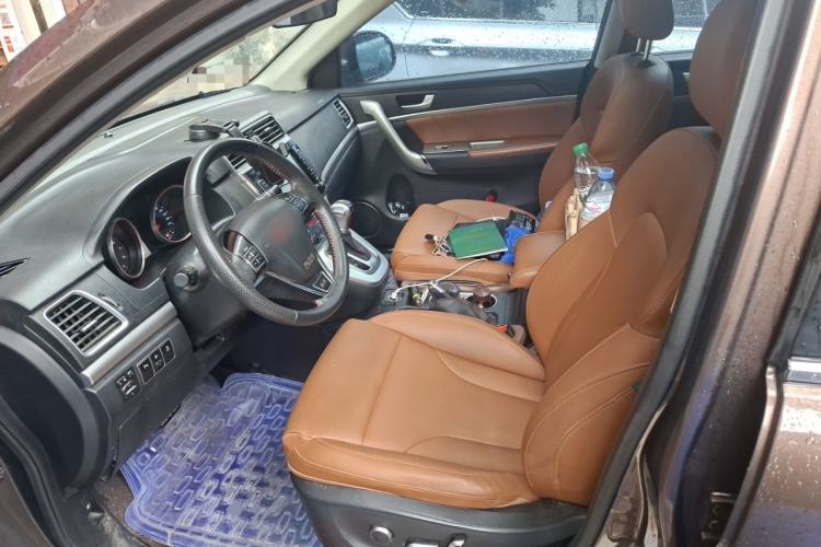 Used Haval H6 2015 Sport Edition 1.5T Automatic Two-Wheel Drive Luxury Model Left Front Seat