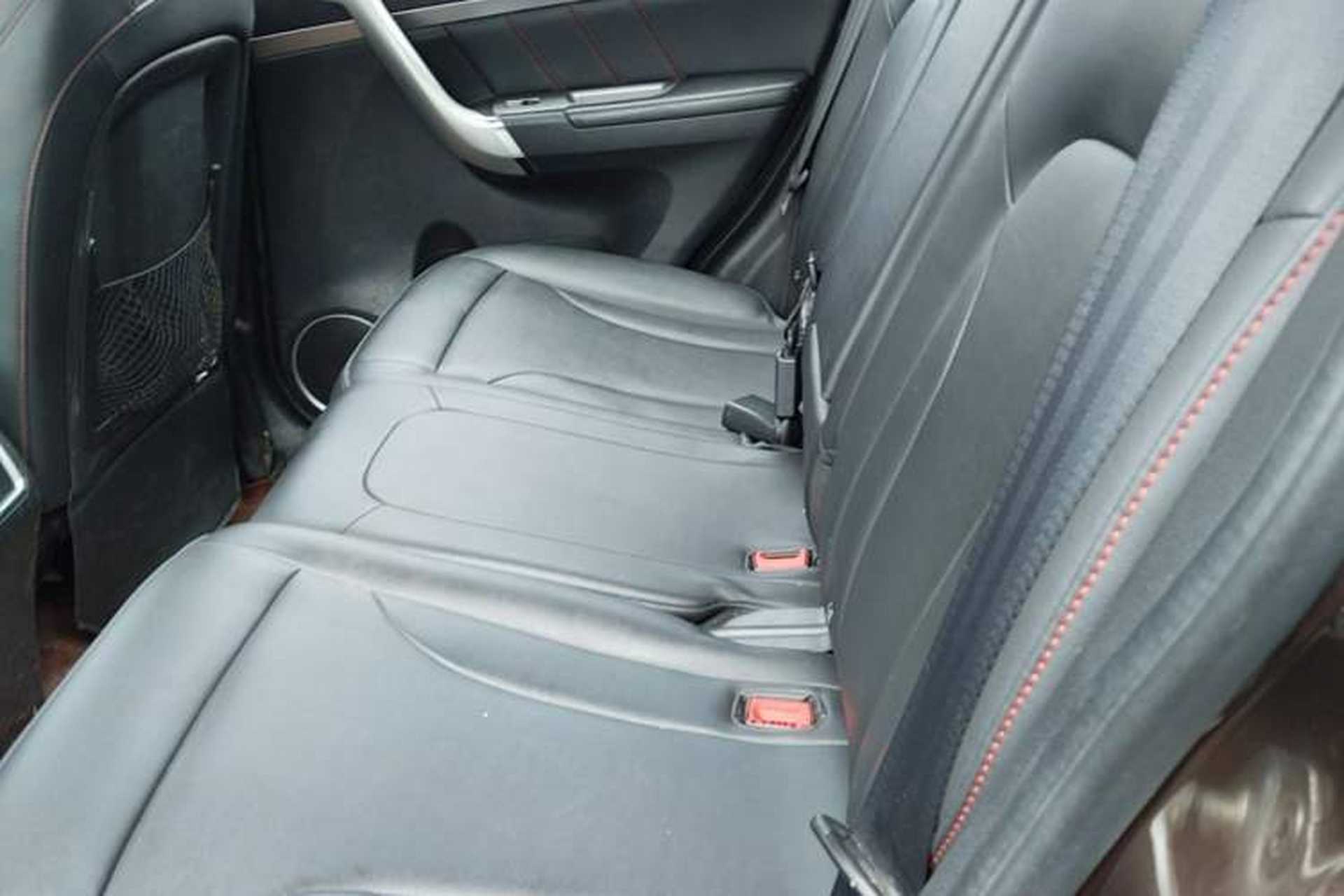 Used Haval H6 2015 Sport Edition 1.5T Automatic Two-Wheel Drive Luxury Model Left Rear Seat