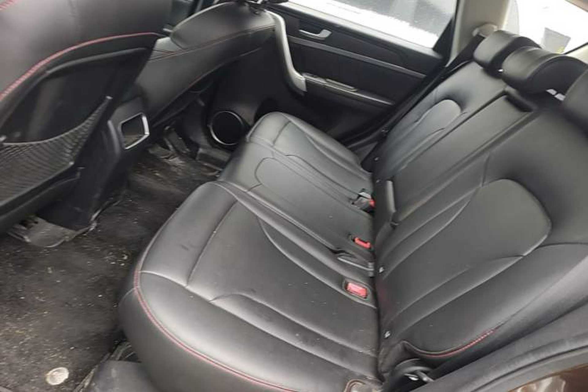 Used Haval H6 2015 Sport Edition 1.5T Automatic Two-Wheel Drive Luxury Model Left Rear Seat